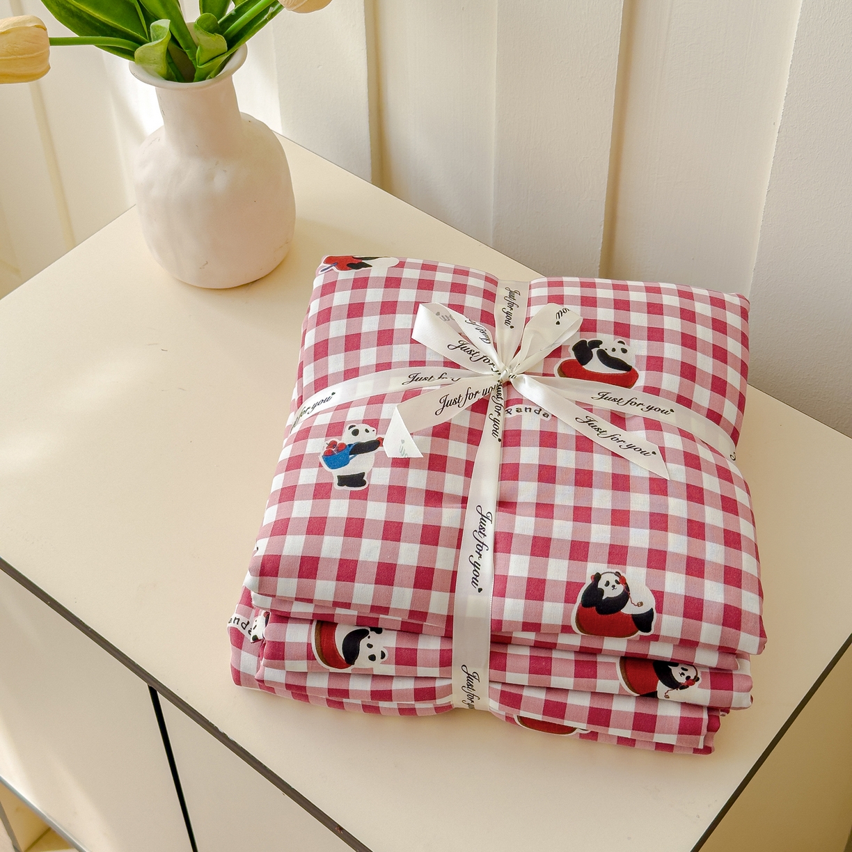 91家纺网 家纺一手货源 找家纺 感遇家纺 2026春夏新款双层纱全棉纯棉系列四件套-第一批 红格熊猫