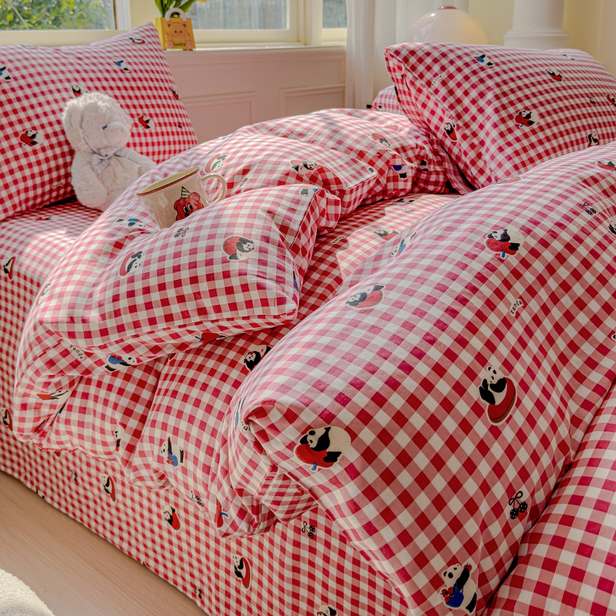 91家纺网 家纺一手货源 找家纺 感遇家纺 2026春夏新款双层纱全棉纯棉系列四件套-第一批 红格熊猫
