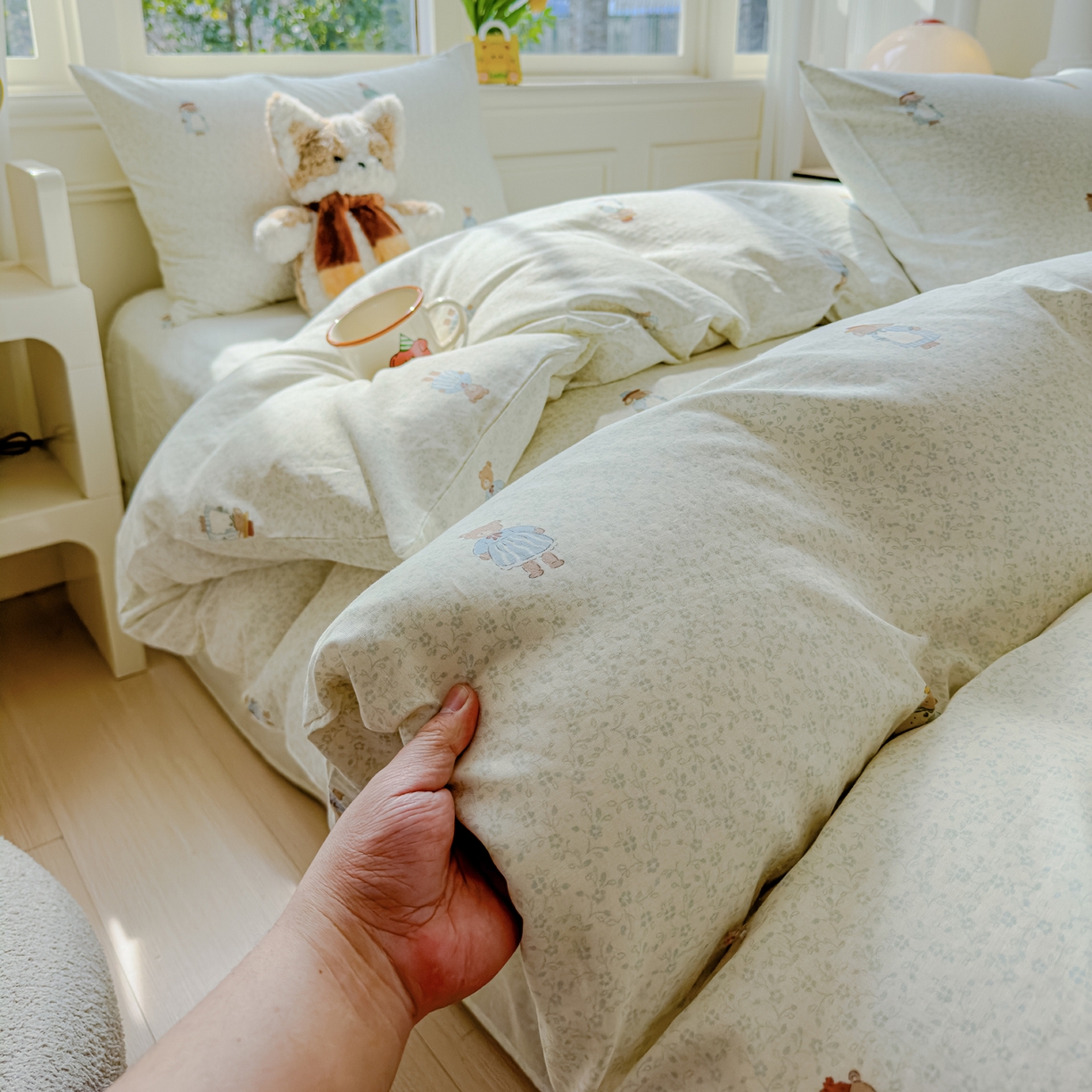 91家纺网 家纺一手货源 找家纺 感遇家纺 2026春夏新款双层纱全棉纯棉系列四件套-第一批 花枝兔