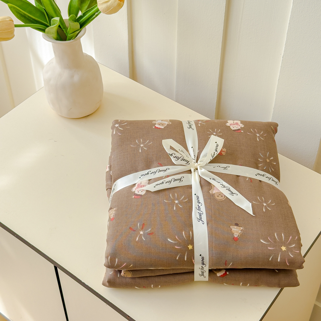 91家纺网 家纺一手货源 找家纺 感遇家纺 2026春夏新款双层纱全棉纯棉系列四件套-第一批 姜饼人