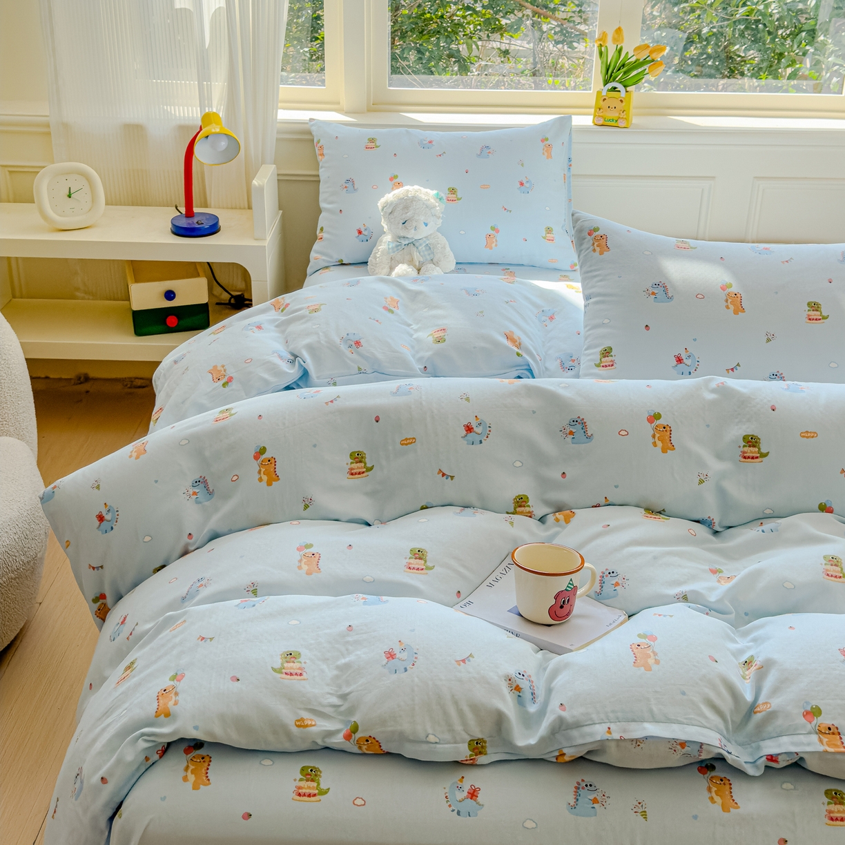 91家纺网 家纺一手货源 找家纺 感遇家纺 2026春夏新款双层纱全棉纯棉系列四件套-第一批 蓝色恐龙