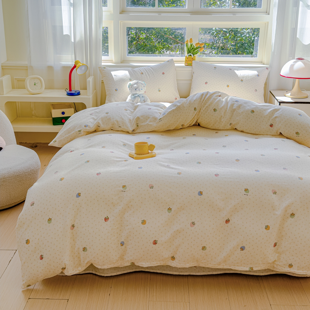 91家纺网 家纺一手货源 找家纺 感遇家纺 2026春夏新款双层纱全棉纯棉系列四件套-第一批 恋恋草莓