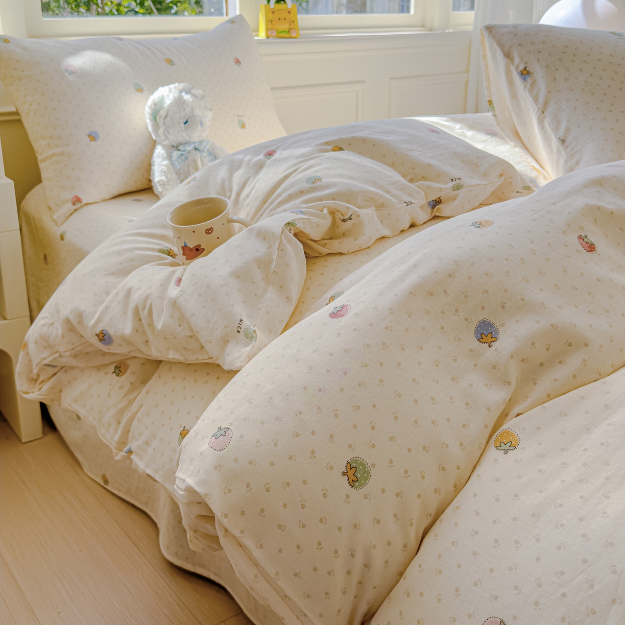 91家纺网 家纺一手货源 找家纺 感遇家纺 2026春夏新款双层纱全棉纯棉系列四件套-第一批 恋恋草莓