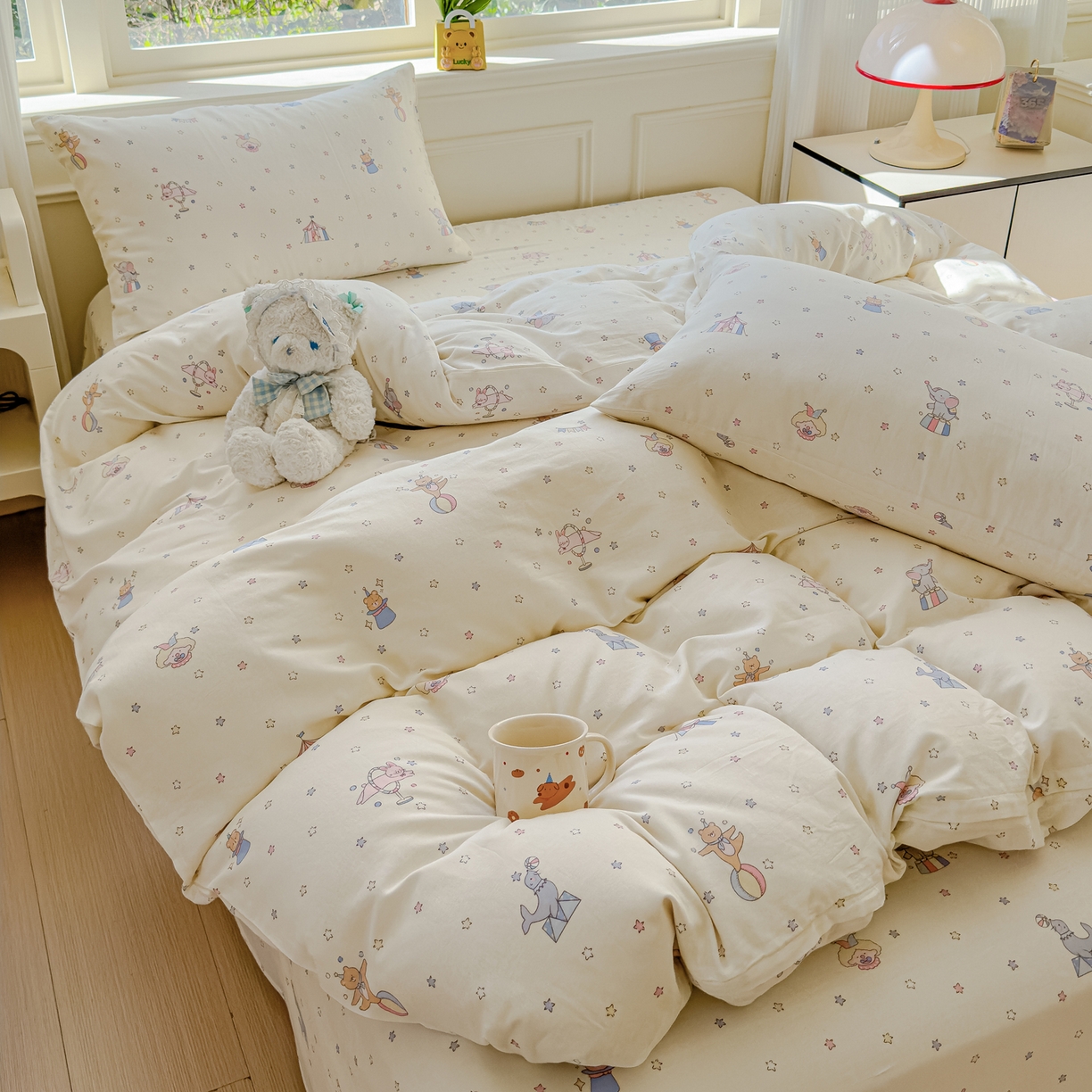 91家纺网 家纺一手货源 找家纺 感遇家纺 2026春夏新款双层纱全棉纯棉系列四件套-第一批 马戏团