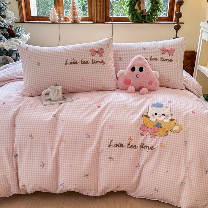 91家纺网 家纺一手货源 找家纺 （总）布柔 2026春夏新款13070纯棉全棉印花绣花床笠三件套四件套