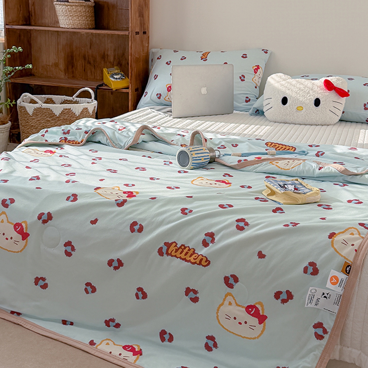 91家纺网 家纺一手货源 找家纺 （总）桃子家居 2026新款A类卡通小清新印花高品质牛奶丝软糯针织棉包边夏被系列