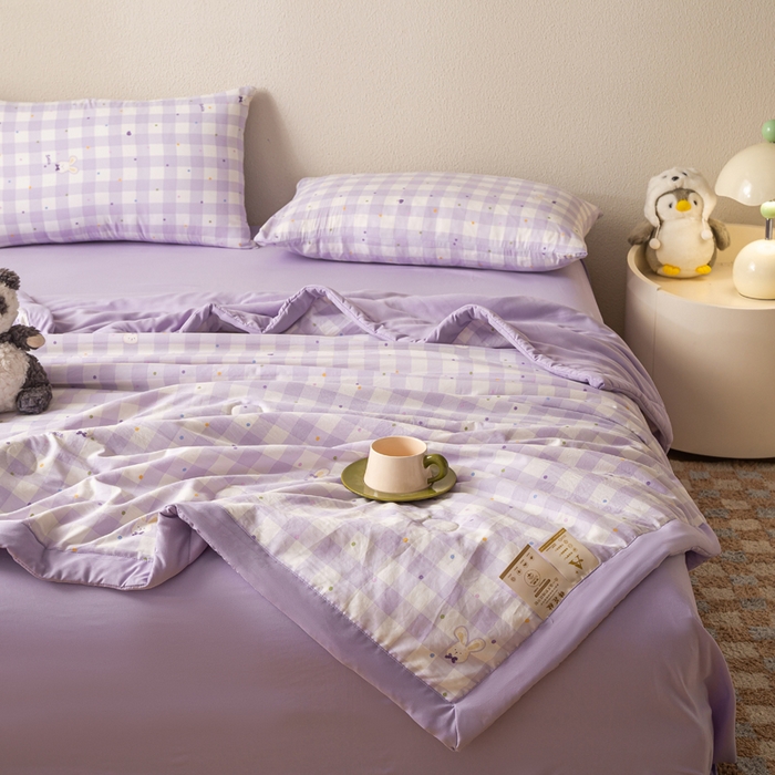 91家纺网 家纺一手货源 找家纺 爱屋及屋 2026新款水洗棉印花夏被夏凉被被子被芯 格子小兔