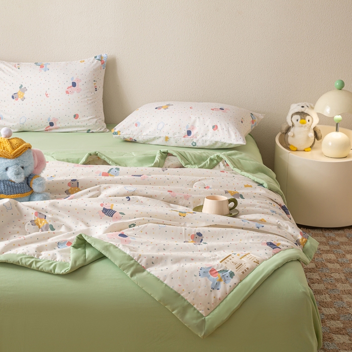 91家纺网 家纺一手货源 找家纺 爱屋及屋 2026新款水洗棉印花夏被夏凉被被子被芯 点点木马