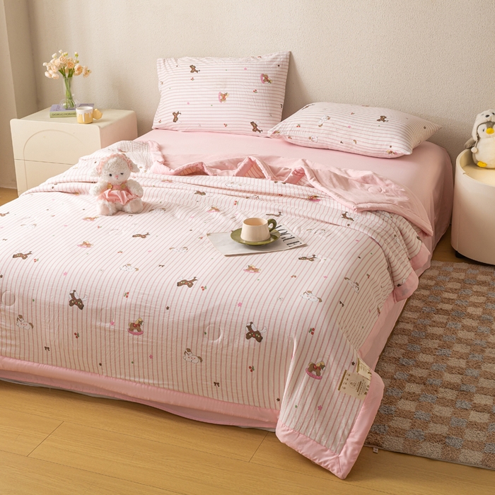 91家纺网 家纺一手货源 找家纺 爱屋及屋 2026新款水洗棉印花夏被夏凉被被子被芯 快乐小马