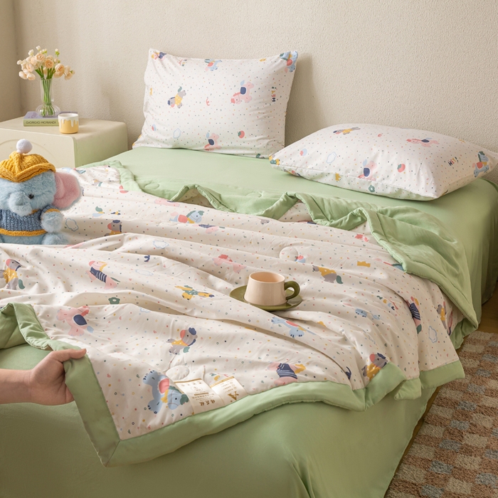 91家纺网 家纺一手货源 找家纺 爱屋及屋 2026新款水洗棉印花夏被夏凉被被子被芯 点点木马