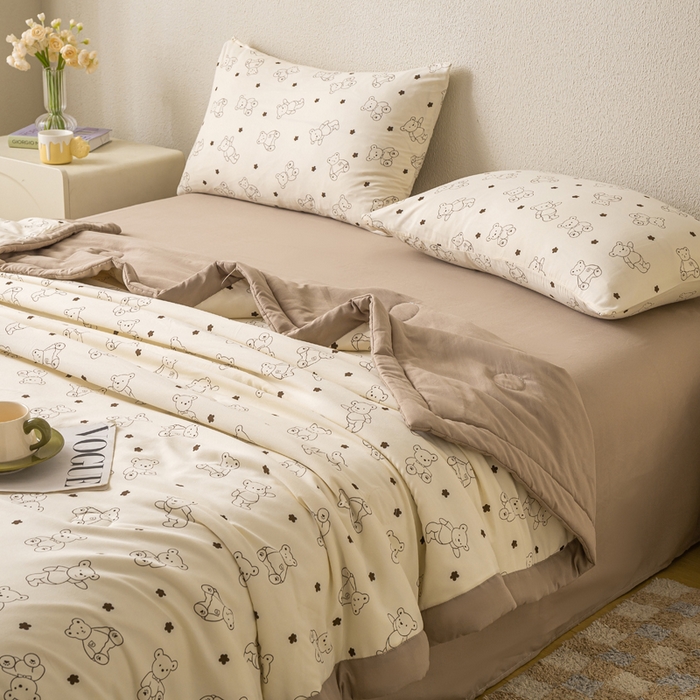 91家纺网 家纺一手货源 找家纺 爱屋及屋 2026新款水洗棉印花夏被夏凉被被子被芯 小熊博士