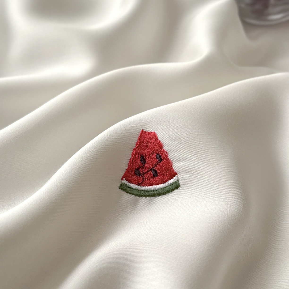 91家纺网 家纺一手货源 找家纺 鹿班家居 2026夏季新品60S兰精天丝刺绣夏被系列-夏日缤纷（标准会员-20元） 夏日缤纷-绿白紫