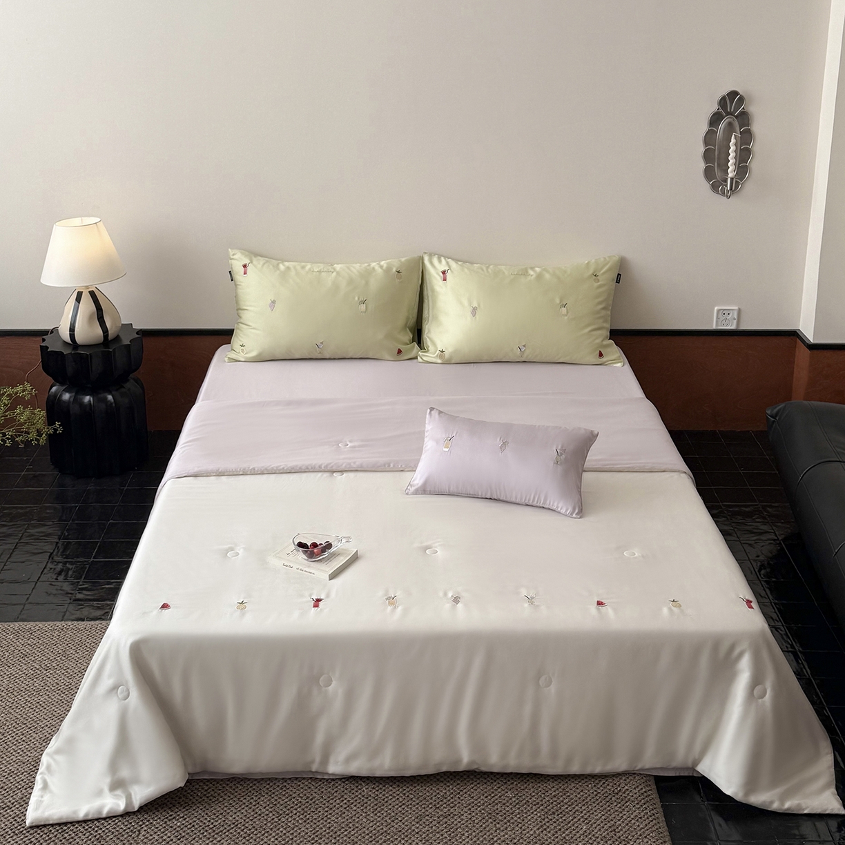 91家纺网 家纺一手货源 找家纺 鹿班家居 2026夏季新品60S兰精天丝刺绣夏被系列-夏日缤纷（标准会员-20元） 夏日缤纷-绿白紫