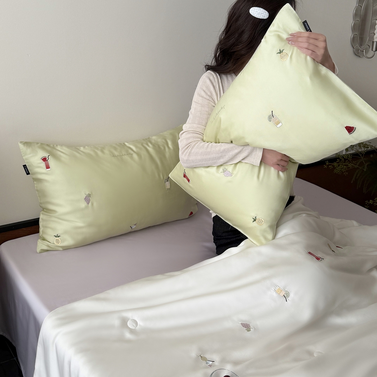 91家纺网 家纺一手货源 找家纺 鹿班家居 2026夏季新品60S兰精天丝刺绣夏被系列-夏日缤纷（标准会员-20元） 夏日缤纷-绿白紫