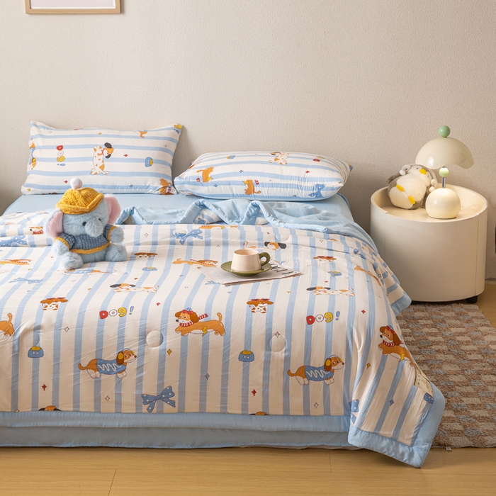 91家纺网 家纺一手货源 找家纺 爱屋及屋 2026新款水洗棉印花夏被夏凉被被子被芯 竖条小狗