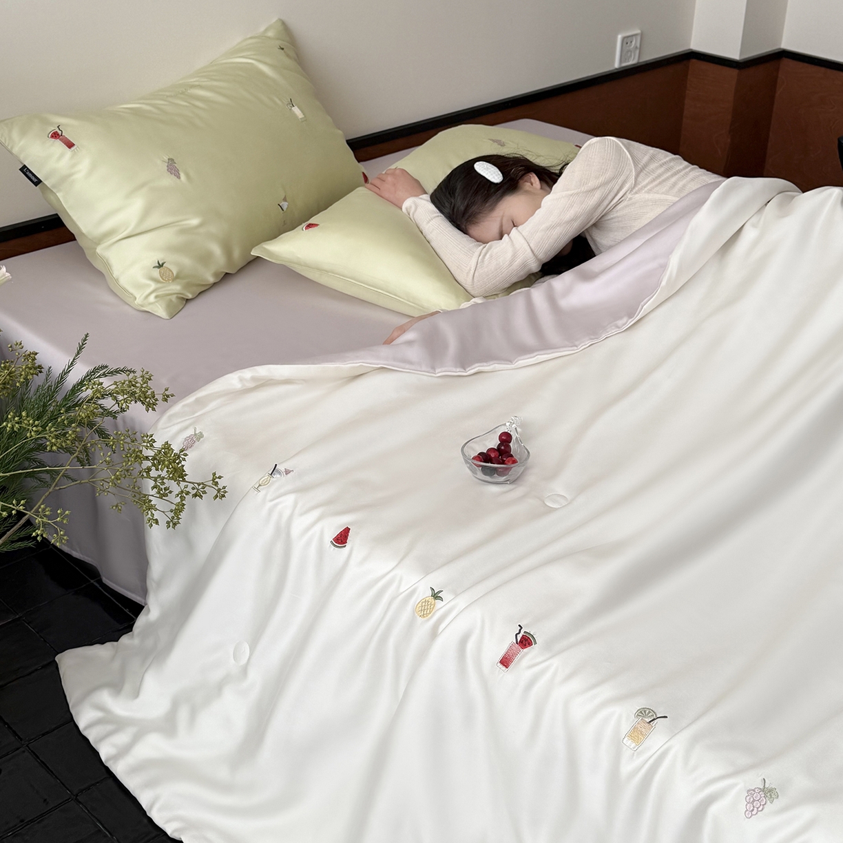 91家纺网 家纺一手货源 找家纺 鹿班家居 2026夏季新品60S兰精天丝刺绣夏被系列-夏日缤纷（标准会员-20元） 夏日缤纷-绿白紫