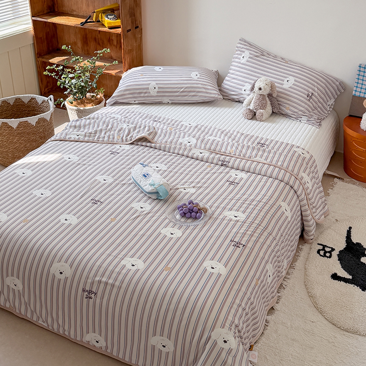 91家纺网 家纺一手货源 找家纺 桃子家居 2026新款A类卡通小清新印花高品质牛奶丝软糯针织棉包边夏被系列 针织棉-云朵小狗