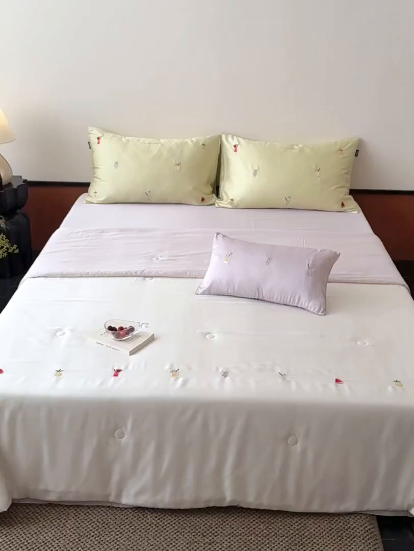 91家纺网 家纺一手货源 找家纺 鹿班家居 2026夏季新品60S兰精天丝刺绣夏被系列-夏日缤纷（标准会员-20元） 夏日缤纷-绿白紫