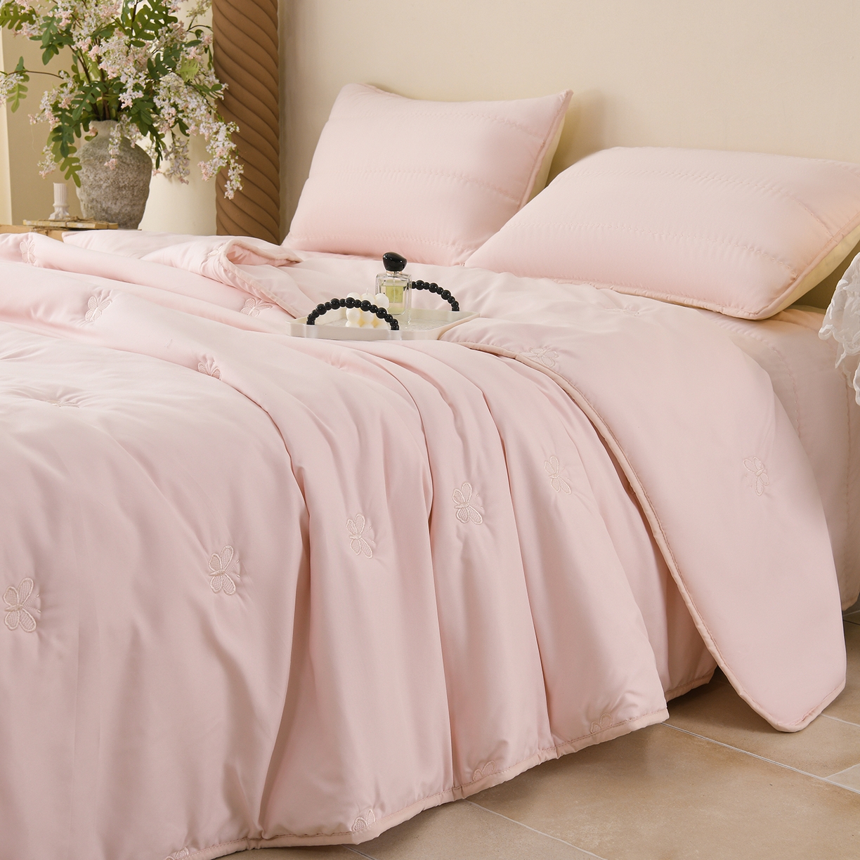 91家纺网 家纺一手货源 找家纺 推推家纺 2026新款水洗棉床盖夏被四件套 蝴蝶-粉色