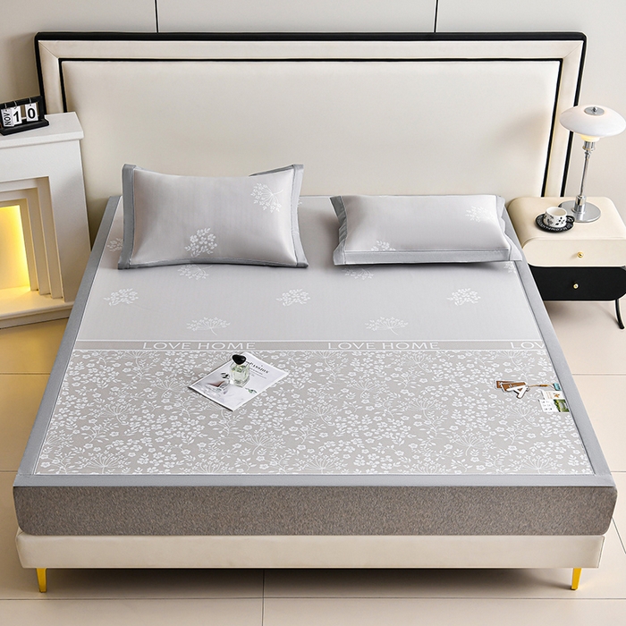 91家纺网 家纺一手货源 找家纺 小牛席业 2026春夏新款【实拍风格】PE凉感小碎花提花冰丝席 香槟