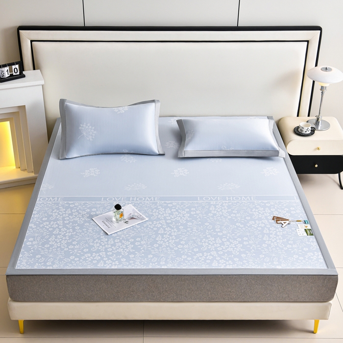 91家纺网 家纺一手货源 找家纺 小牛席业 2026春夏新款【实拍风格】PE凉感小碎花提花冰丝席 蓝色