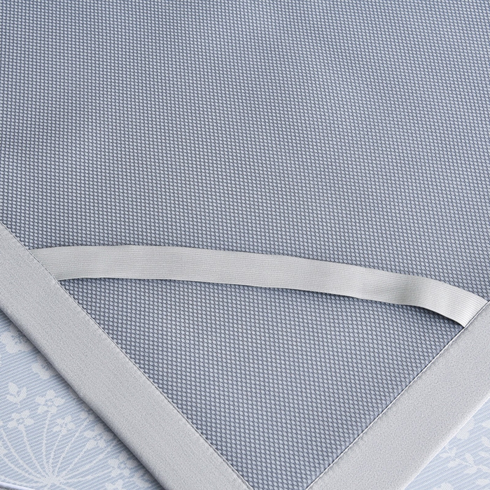 91家纺网 家纺一手货源 找家纺 小牛席业 2026春夏新款【实拍风格】PE凉感小碎花提花冰丝席 蓝色