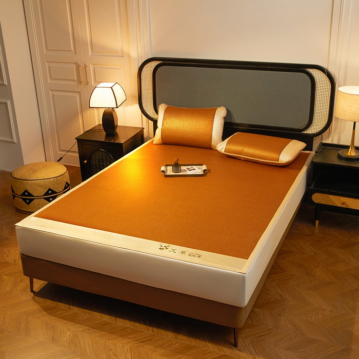 91家纺网 家纺一手货源 找家纺 大元 2026新款凉席刺绣艾草藤席 刺绣款-步步高