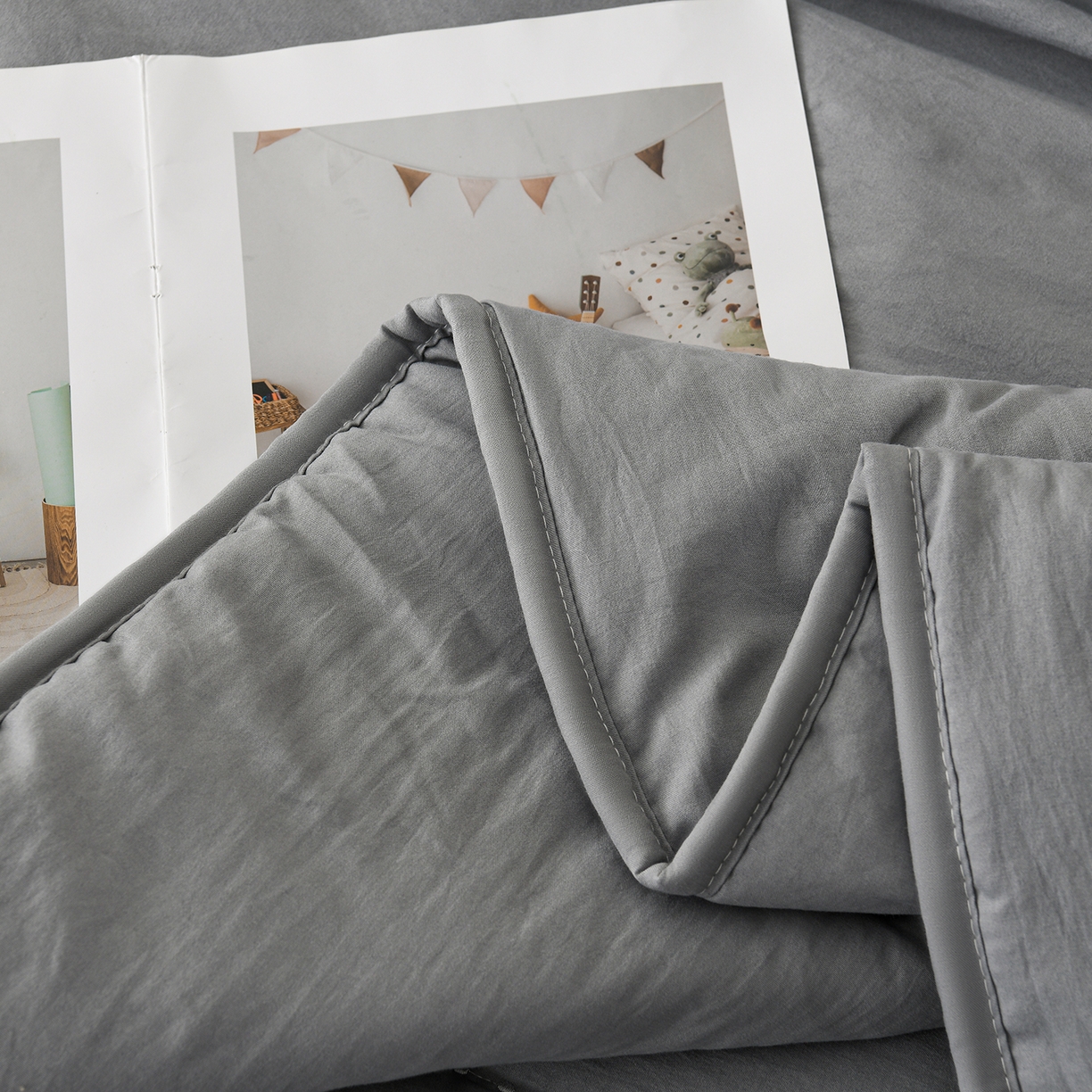 91家纺网 家纺一手货源 找家纺 推推家纺 2026新款水洗棉床盖夏被四件套 蝴蝶-灰色