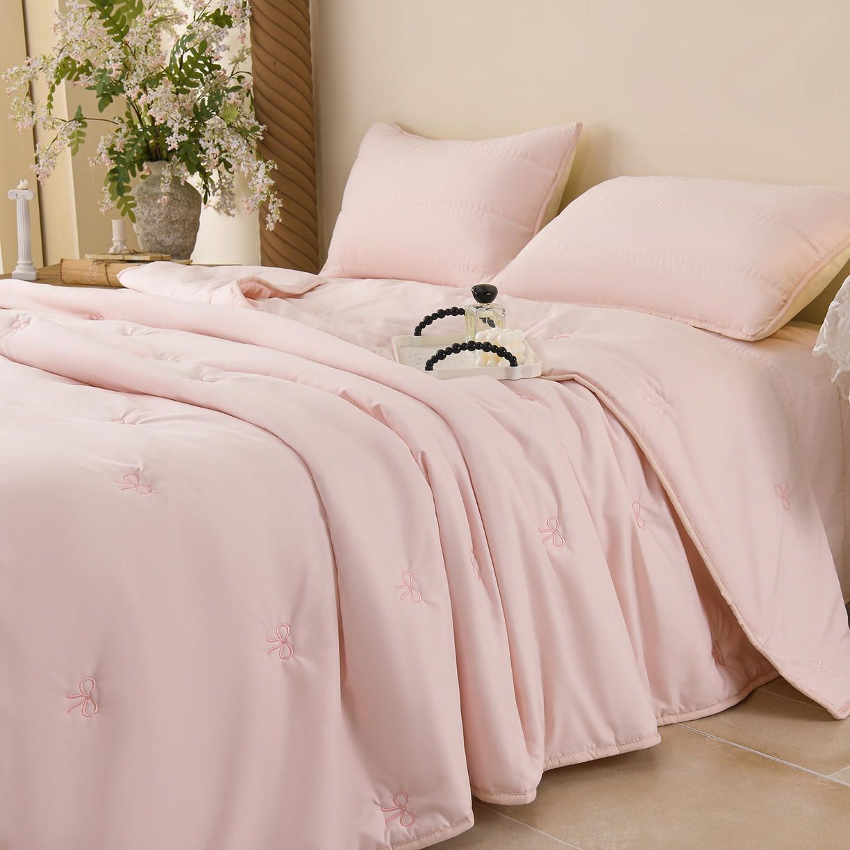91家纺网 家纺一手货源 找家纺 推推家纺 2026新款水洗棉床盖夏被四件套 蝴蝶结-粉色