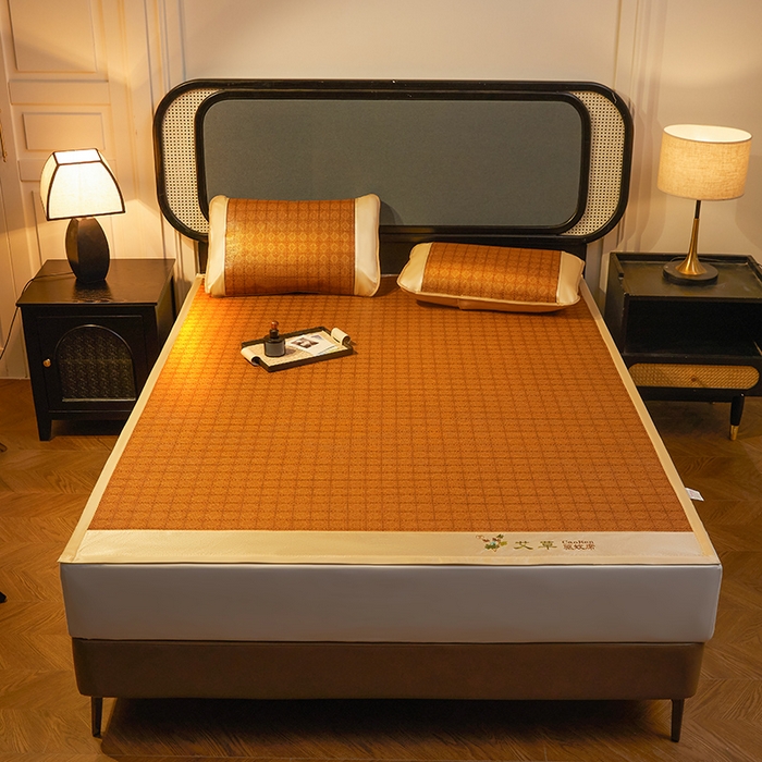 91家纺网 家纺一手货源 找家纺 大元 2026新款凉席刺绣艾草藤席 刺绣款-罗马格