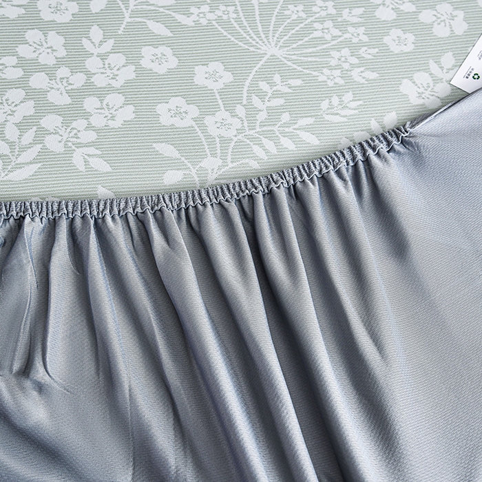 91家纺网 家纺一手货源 找家纺 小牛席业 2026春夏新款【实拍风格】PE凉感小碎花提花冰丝席凉席席子（床笠款） 抹茶