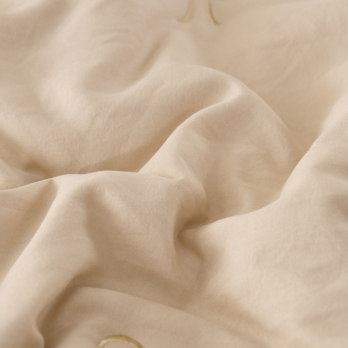 91家纺网 家纺一手货源 找家纺 推推家纺 2026新款水洗棉床盖夏被四件套 蝴蝶结-卡其