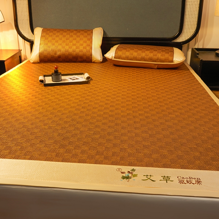 91家纺网 家纺一手货源 找家纺 大元 2026新款凉席刺绣艾草藤席 刺绣款-经典格