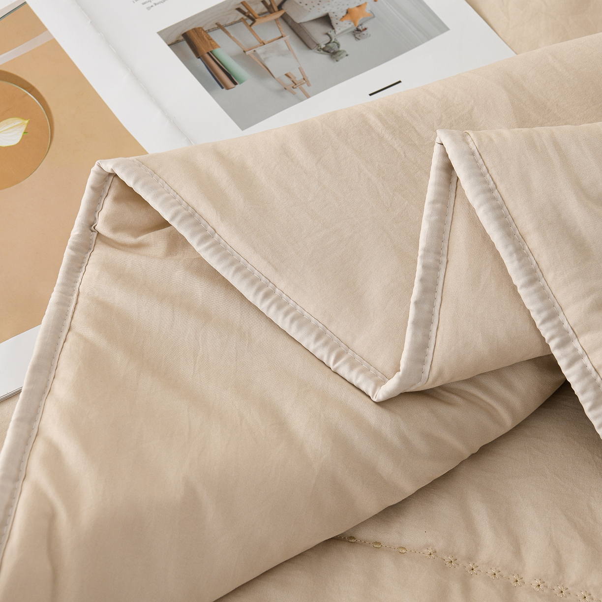 91家纺网 家纺一手货源 找家纺 推推家纺 2026新款水洗棉床盖夏被四件套 蝴蝶结-卡其