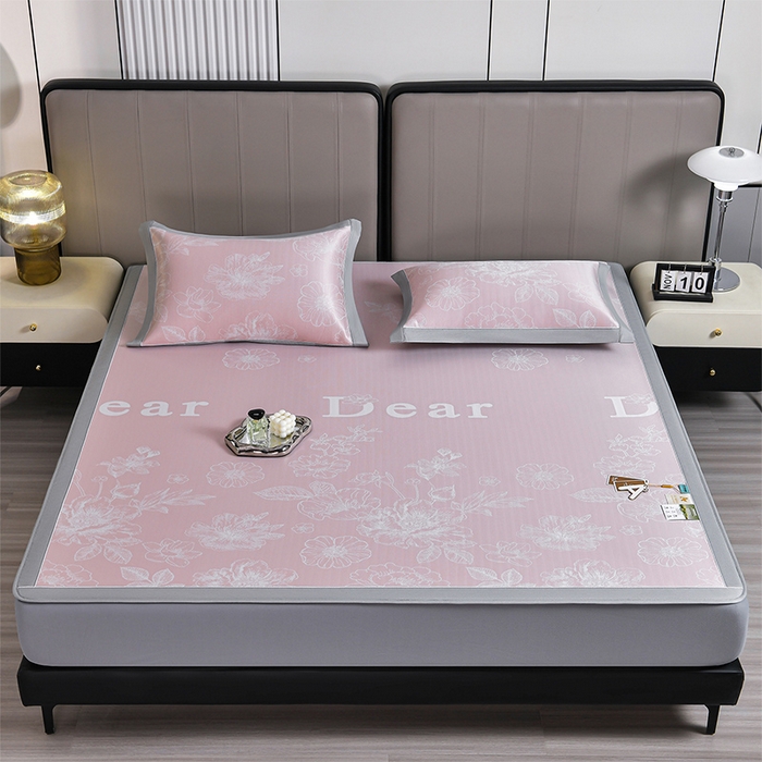 91家纺网 家纺一手货源 找家纺 小牛席业 2026春夏新款【实拍风格】PE凉感凉席席子-轻奢赫本（床笠款） 轻奢赫本-粉色