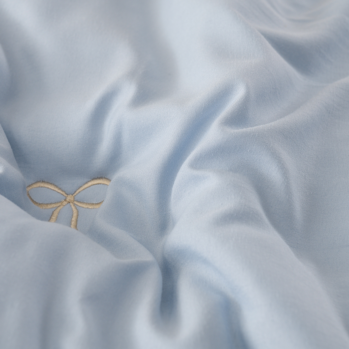91家纺网 家纺一手货源 找家纺 推推家纺 2026新款水洗棉床盖夏被四件套 蝴蝶结-蓝色