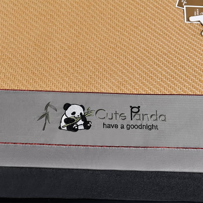 91家纺网 家纺一手货源 找家纺 小牛席业 2026春夏新款PE冷感霸王藤系列凉席席子（熊猫刺绣款） 熊猫刺绣款-黄色