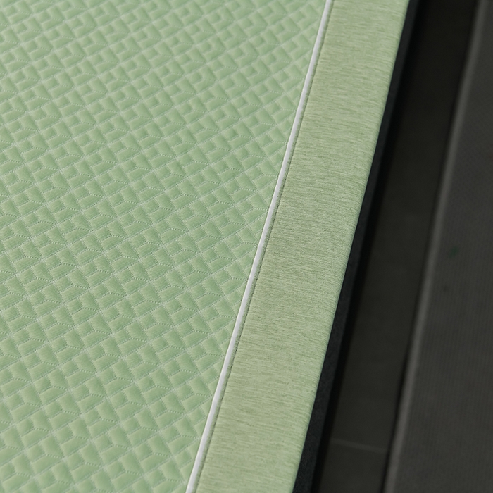 91家纺网 家纺一手货源 找家纺 小牛席业 2026春夏新款天鹅刺绣冷感豆豆席凉席席子系列 天鹅刺绣冷感豆豆席（绿色）