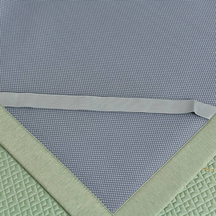 91家纺网 家纺一手货源 找家纺 小牛席业 2026春夏新款天鹅刺绣冷感豆豆席凉席席子系列 天鹅刺绣冷感豆豆席（绿色）