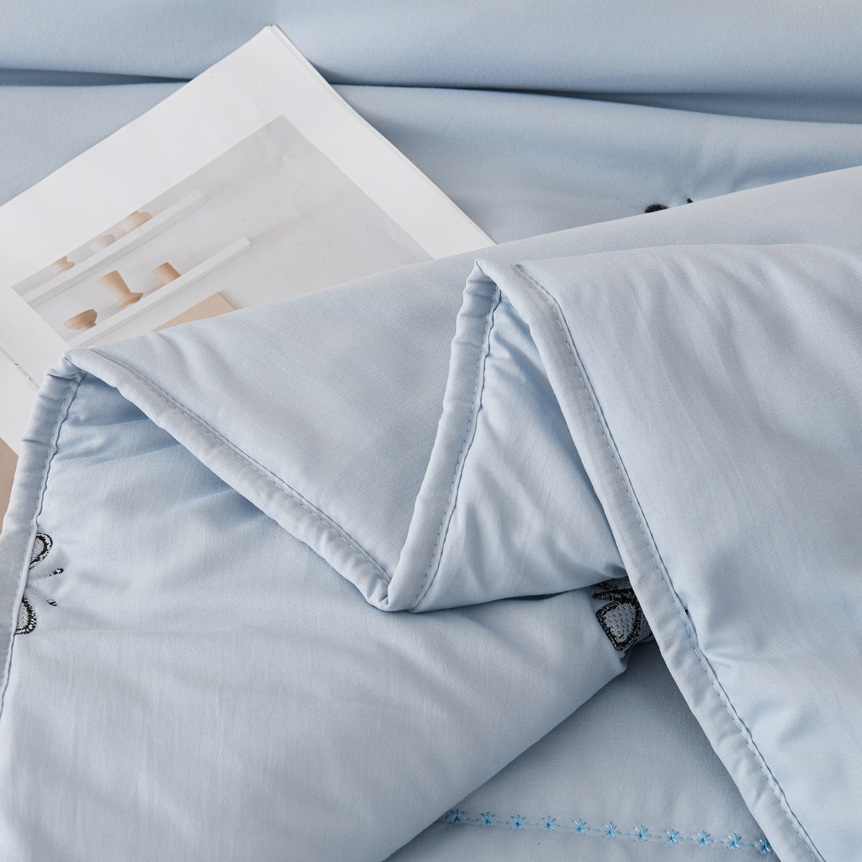 91家纺网 家纺一手货源 找家纺 推推家纺 2026新款水洗棉床盖夏被四件套 蝴蝶-蓝色