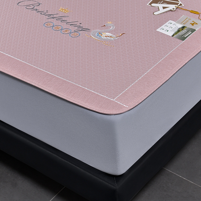 91家纺网 家纺一手货源 找家纺 （总）小牛席业 2026春夏新款天鹅冷感豆豆席系列凉席席子-（床笠款）