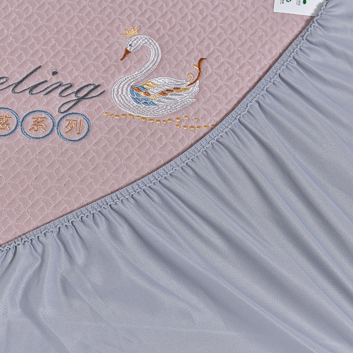 91家纺网 家纺一手货源 找家纺 小牛席业 2026春夏新款天鹅冷感豆豆席系列凉席席子-（床笠款） 天鹅冷感豆豆席系列-（床笠款）粉色