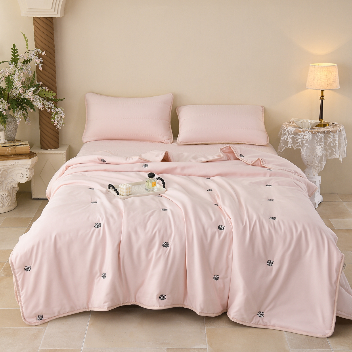 91家纺网 家纺一手货源 找家纺 推推家纺 2026新款水洗棉床盖夏被四件套 玫瑰-粉色