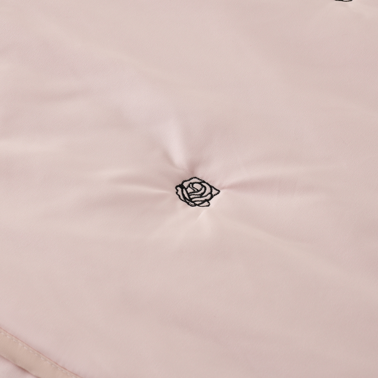 91家纺网 家纺一手货源 找家纺 推推家纺 2026新款水洗棉床盖夏被四件套 玫瑰-粉色