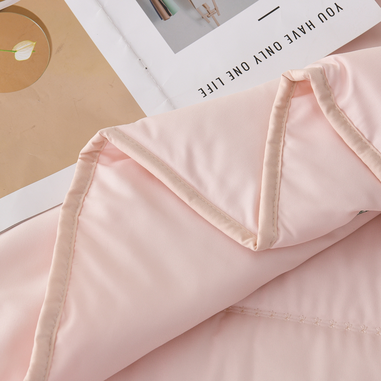 91家纺网 家纺一手货源 找家纺 推推家纺 2026新款水洗棉床盖夏被四件套 郁金香-粉色