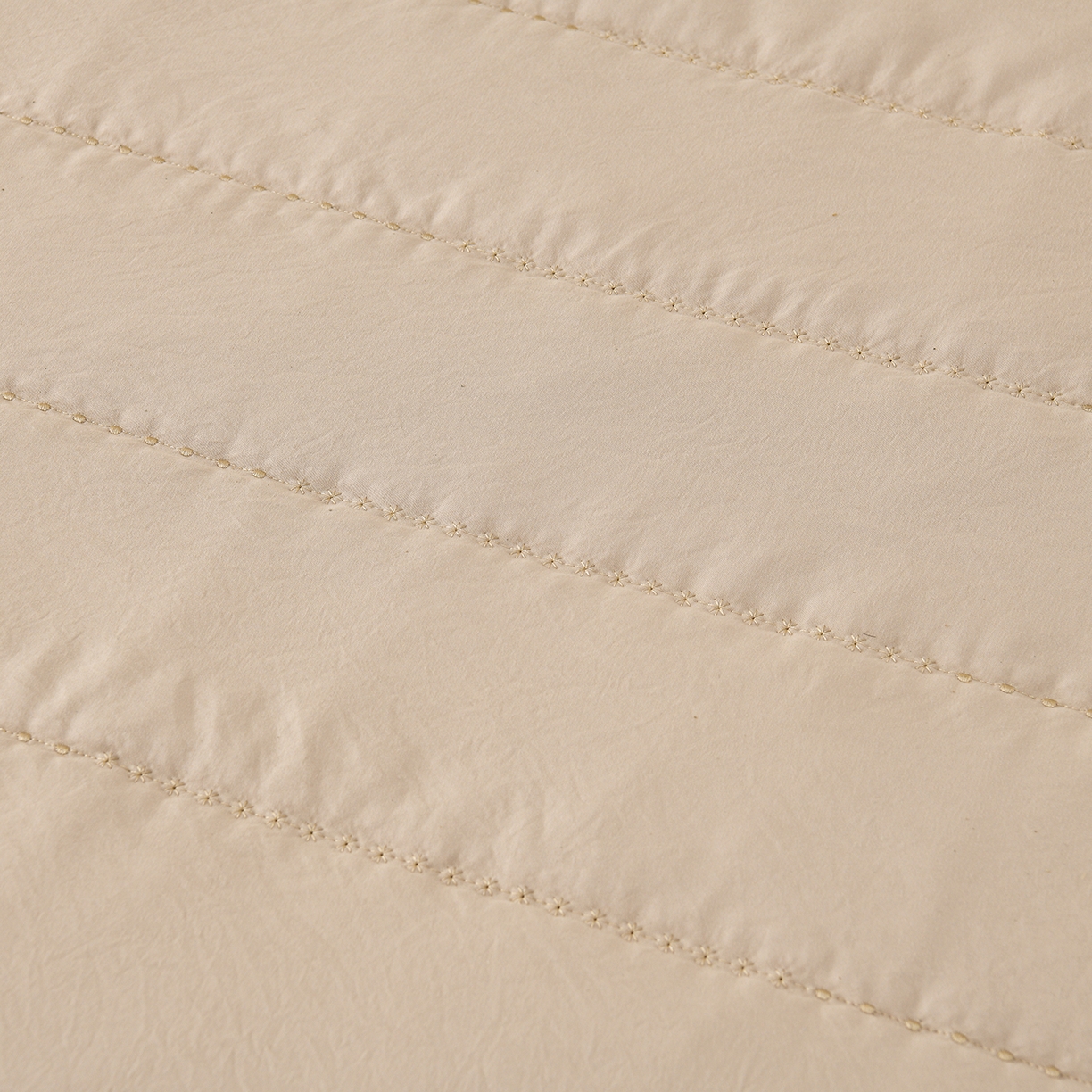 91家纺网 家纺一手货源 找家纺 推推家纺 2026新款水洗棉床盖夏被四件套 郁金香卡其