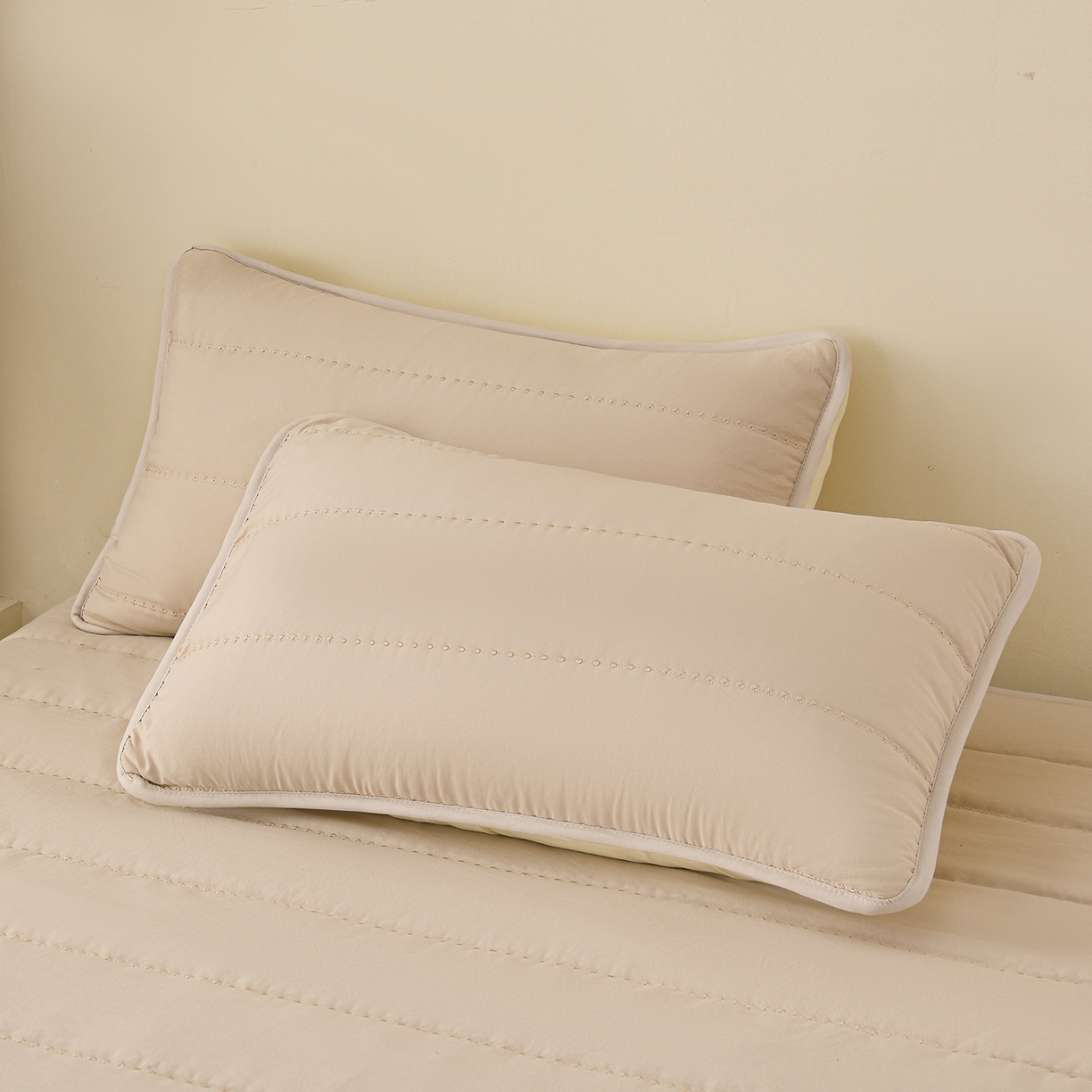 91家纺网 家纺一手货源 找家纺 推推家纺 2026新款水洗棉床盖夏被四件套 郁金香卡其