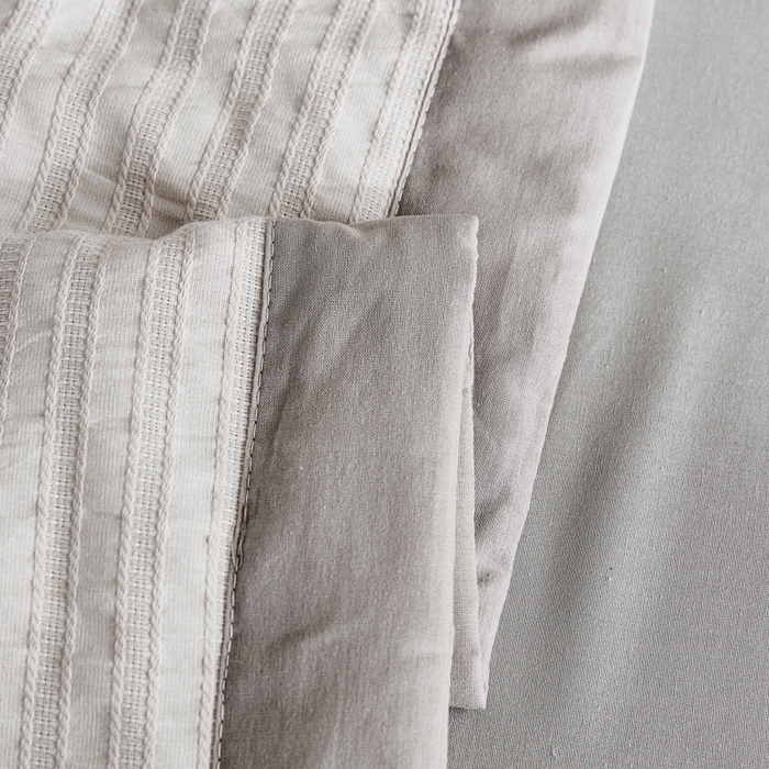 91家纺网 家纺一手货源 找家纺 鸣升家纺 2026新款A类全棉水洗棉条纹提花大豆纤维夏被四件套空调被 条纹提花灰