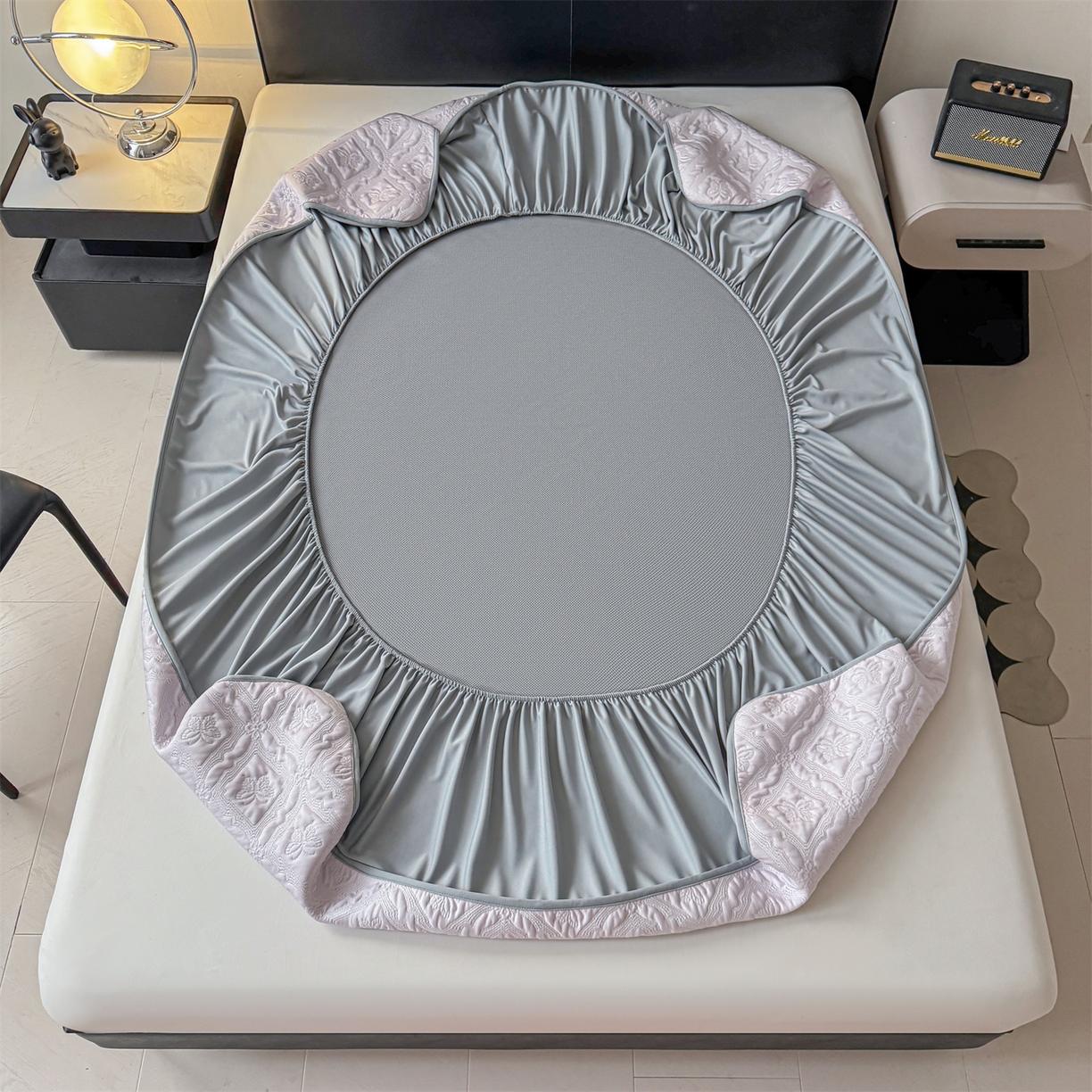 91家纺网 家纺一手货源 找家纺 梵克保罗 2026春夏新款立体刺绣乙纶夏凉凉席-蝶韵-床笠款 蝶韵 冰雾紫