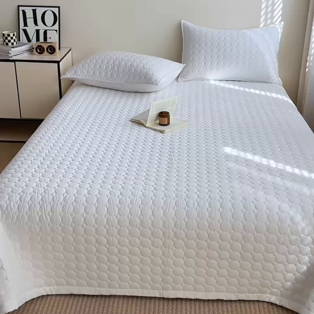 91家纺网 家纺一手货源 找家纺 （总）其奥家纺 2026新款全棉水洗棉夹棉床盖三件套-同心圆系列